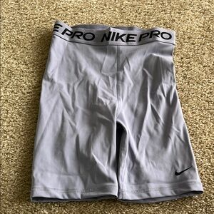 Nike Pro Women's Athletic Shorts - Light Gray